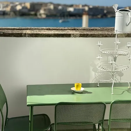 Dimora Del Sole Luxury And Charm Appartement *