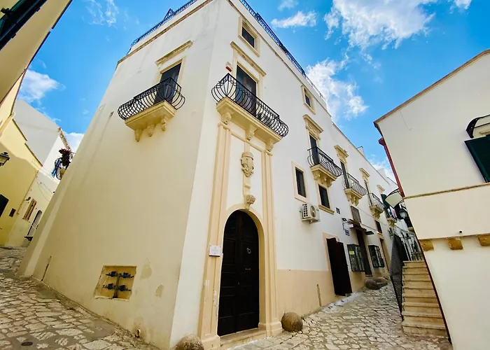 아파트 Dimora Del Sole Luxury And Charm 오트란토